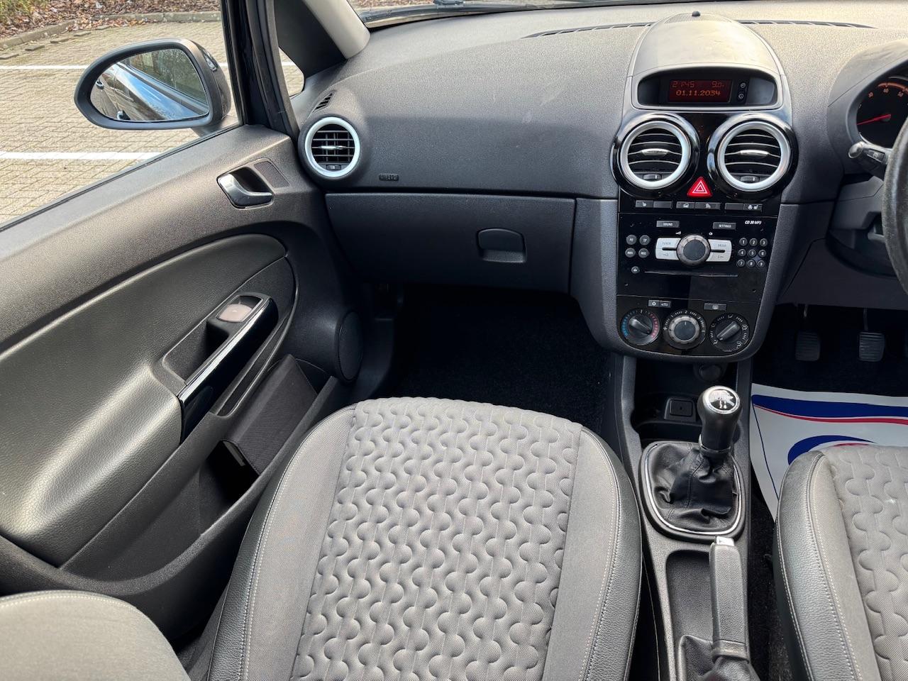 2014 Vauxhall Corsa 2014 Vauxhall Corsa
