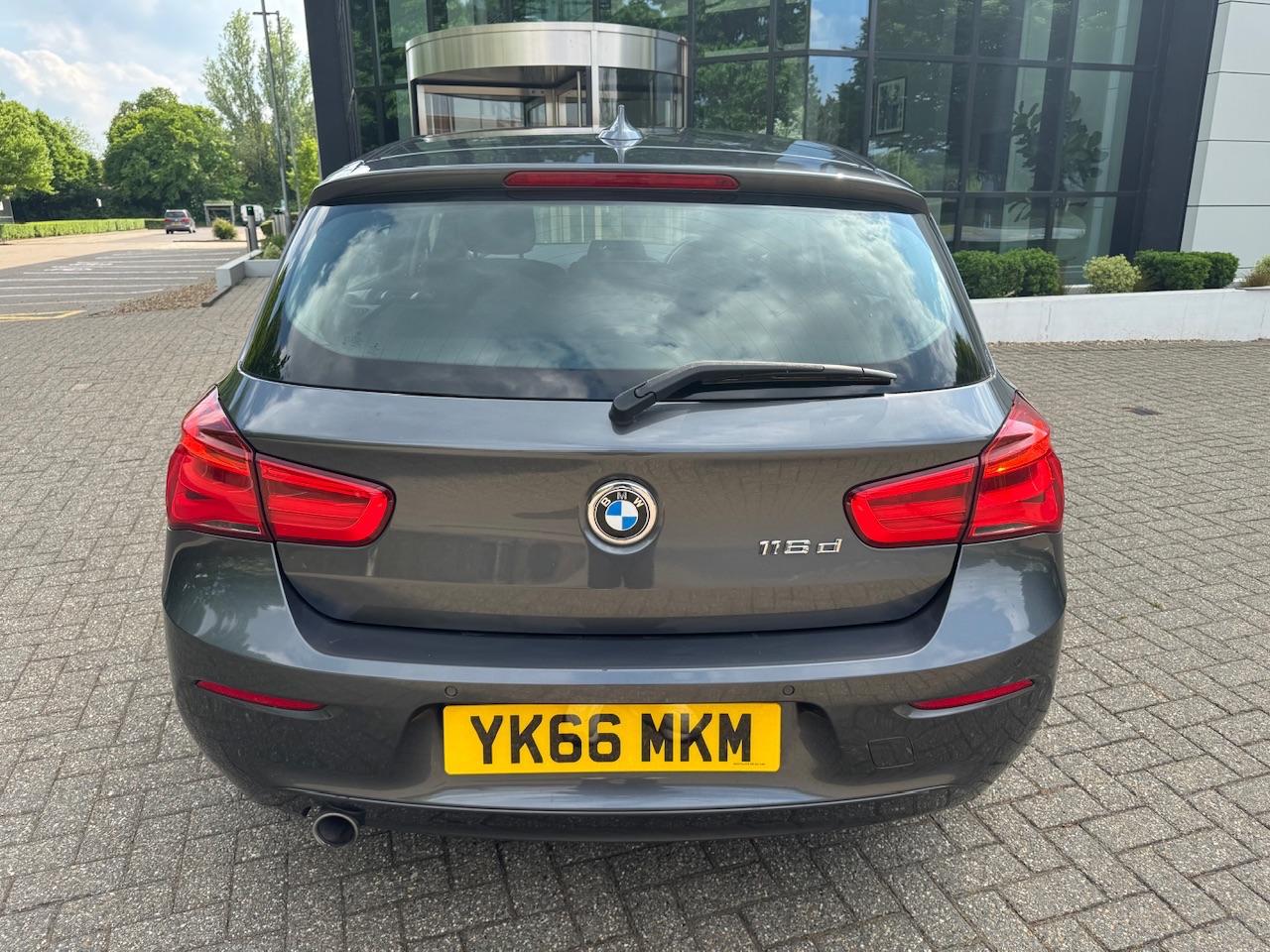 2016 BMW 1 Series 2016 BMW 1 Series