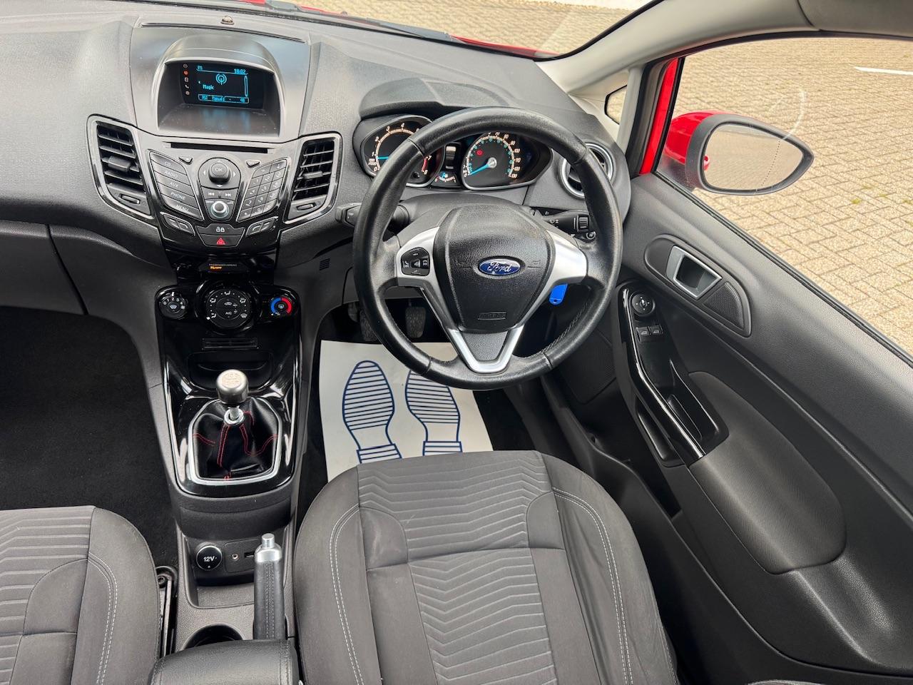 2013 Ford Fiesta 2013 Ford Fiesta
