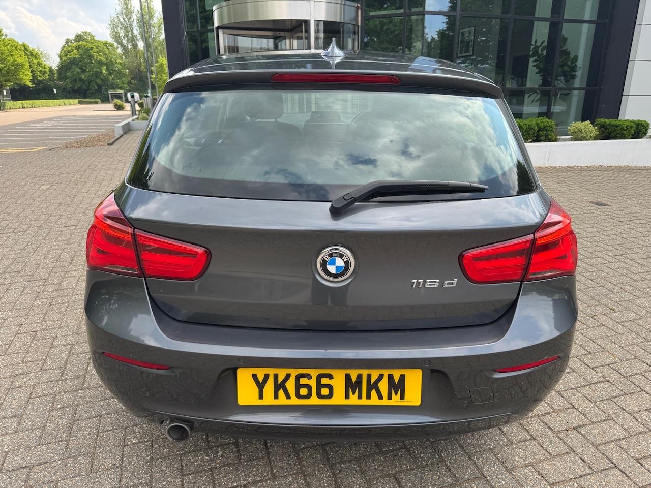 2016 BMW 1 Series 2016 BMW 1 Series