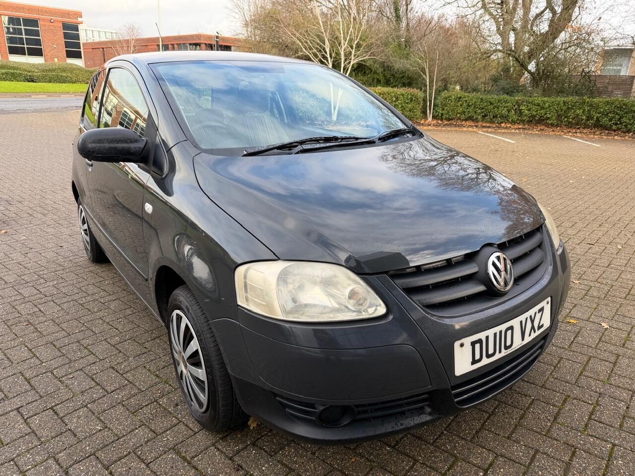 2010 Volkswagen Fox