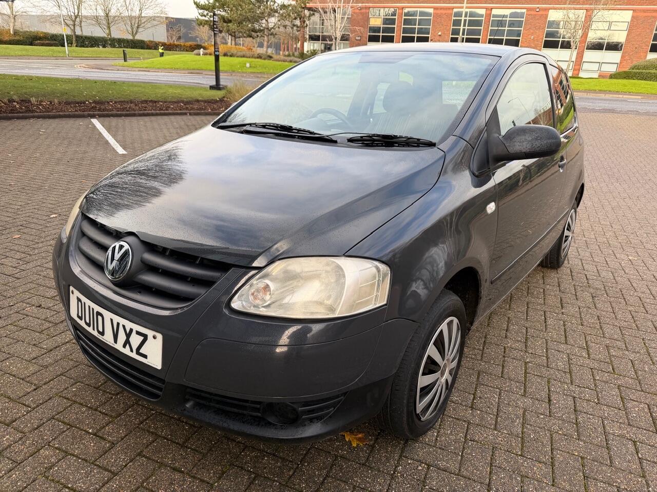 2010 Volkswagen Fox