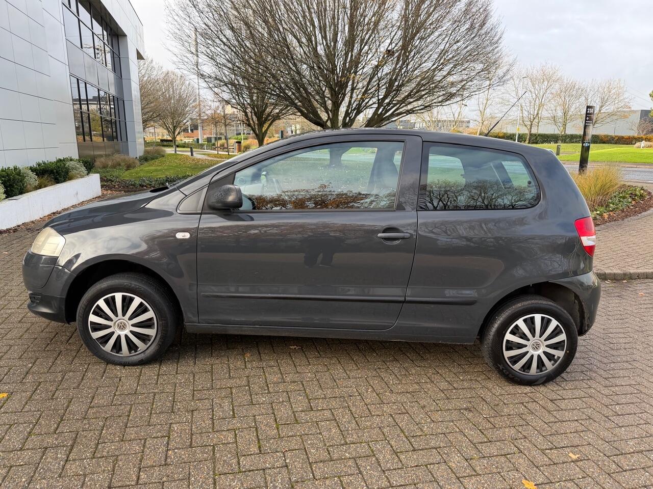 2010 Volkswagen Fox