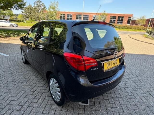 2011 Vauxhall Meriva