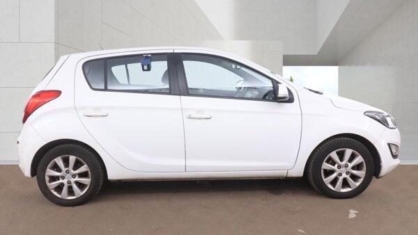 2013 Hyundai i20
