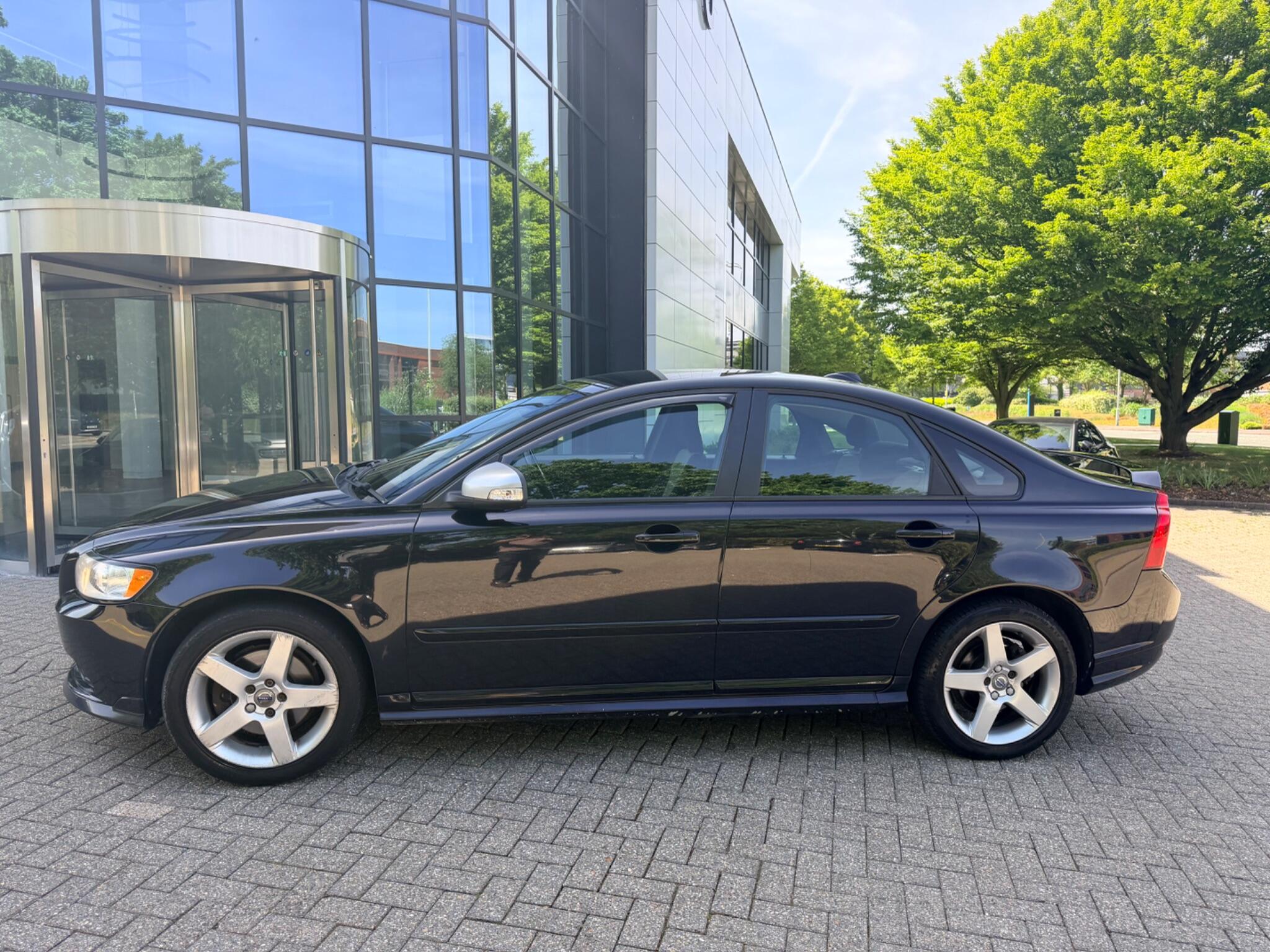 2010 Volvo S40
