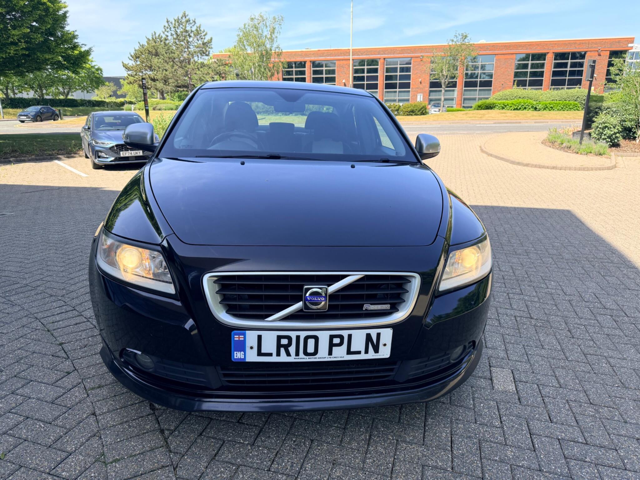 2010 Volvo S40