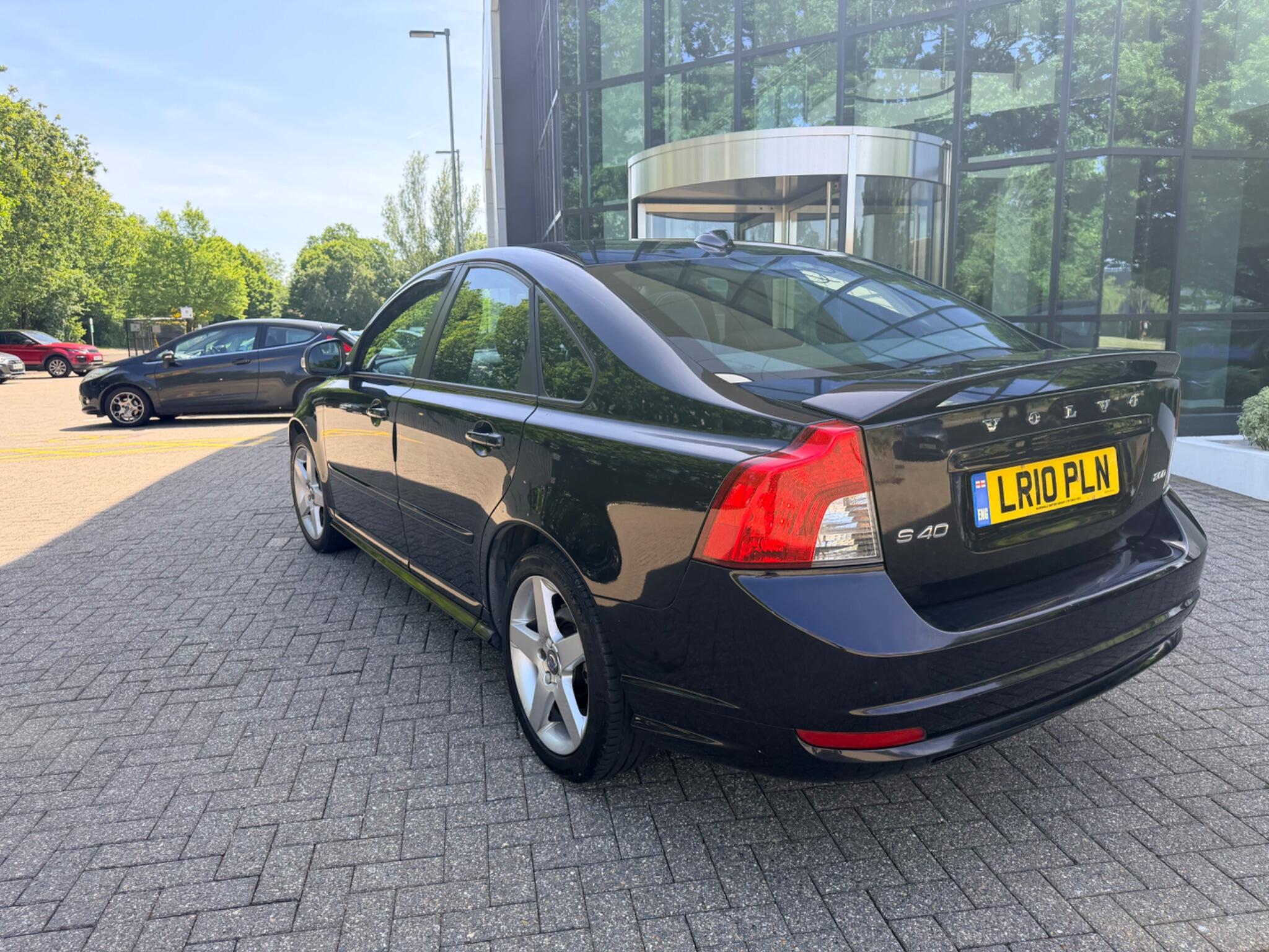2010 Volvo S40