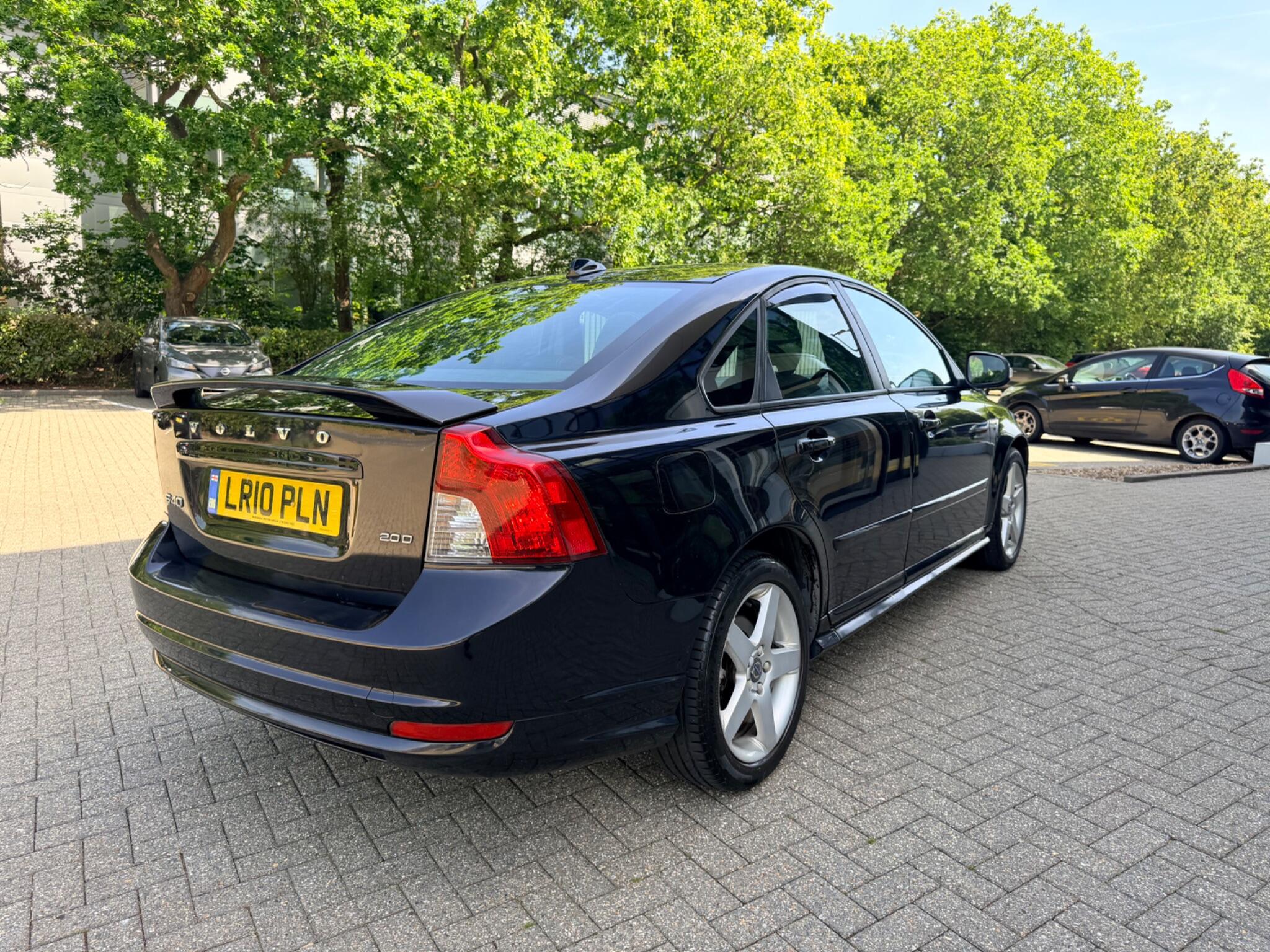 2010 Volvo S40